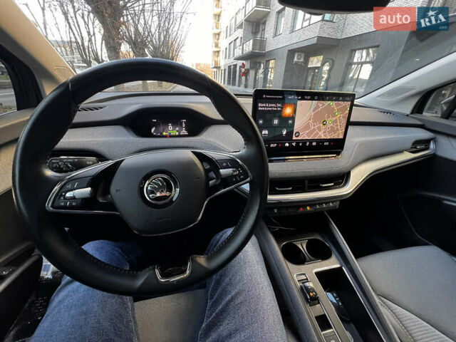 Серый Шкода Enyaq iV, объемом двигателя 0 л и пробегом 207 тыс. км за 19500 $, фото 10 на Automoto.ua