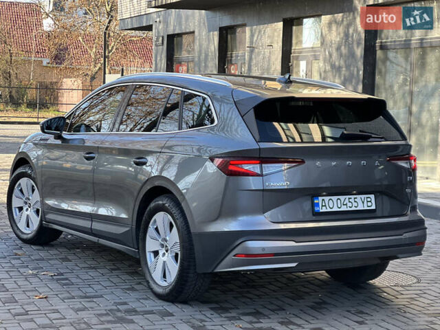 Серый Шкода Enyaq iV, объемом двигателя 0 л и пробегом 207 тыс. км за 19500 $, фото 4 на Automoto.ua