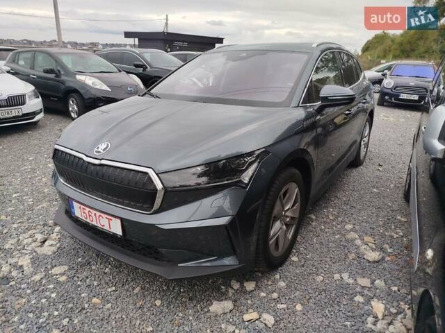 Серый Шкода Enyaq iV, объемом двигателя 0 л и пробегом 180 тыс. км за 22222 $, фото 3 на Automoto.ua