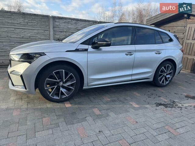 Серый Шкода Enyaq iV, объемом двигателя 0 л и пробегом 202 тыс. км за 25950 $, фото 6 на Automoto.ua