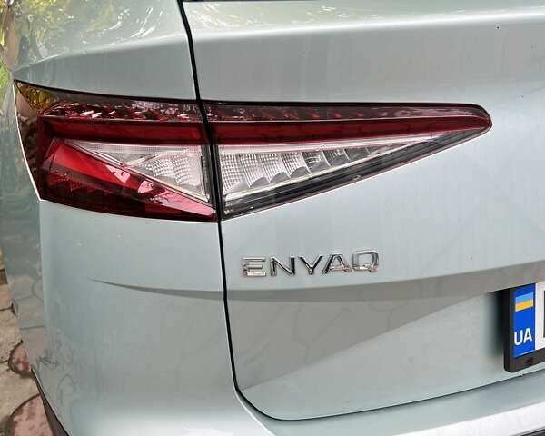 Серый Шкода Enyaq iV, объемом двигателя 0 л и пробегом 78 тыс. км за 27900 $, фото 5 на Automoto.ua