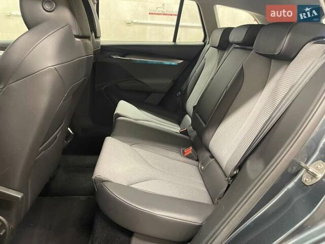 Шкода Enyaq iV 2022 в Луцке на Automoto.ua Серый Шкода Enyaq iV, объемом двигателя 0 л и пробегом 65 тыс. км за 21499 $, фото 8 на Automoto.ua