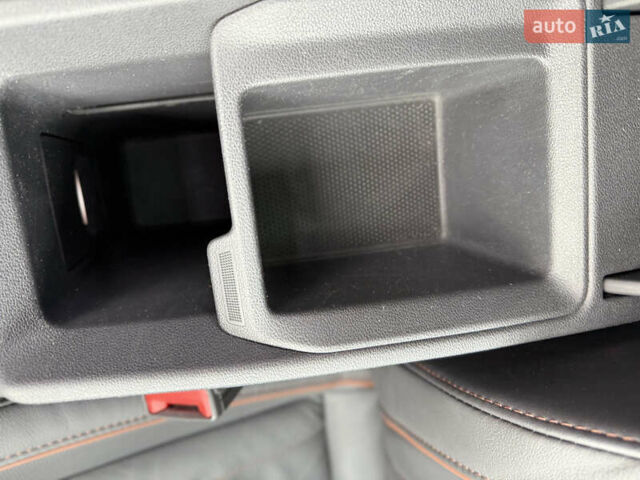 Сірий Шкода Enyaq iV, об'ємом двигуна 0 л та пробігом 169 тис. км за 24600 $, фото 23 на Automoto.ua