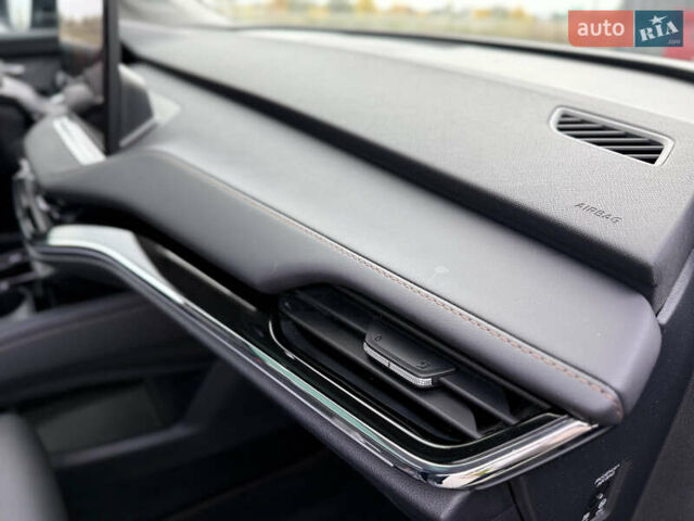 Сірий Шкода Enyaq iV, об'ємом двигуна 0 л та пробігом 169 тис. км за 24600 $, фото 17 на Automoto.ua