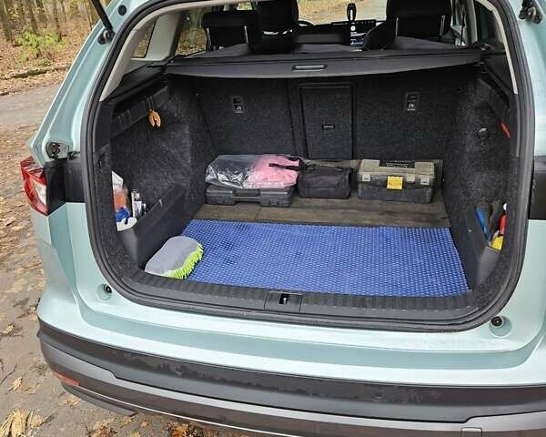 Сірий Шкода Enyaq iV, об'ємом двигуна 0 л та пробігом 70 тис. км за 24200 $, фото 25 на Automoto.ua