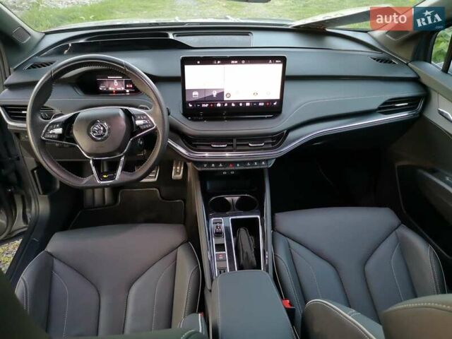 Серый Шкода Enyaq iV, объемом двигателя 0 л и пробегом 41 тыс. км за 33300 $, фото 45 на Automoto.ua
