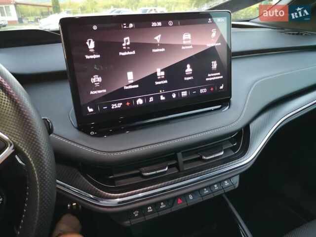 Серый Шкода Enyaq iV, объемом двигателя 0 л и пробегом 41 тыс. км за 33300 $, фото 54 на Automoto.ua