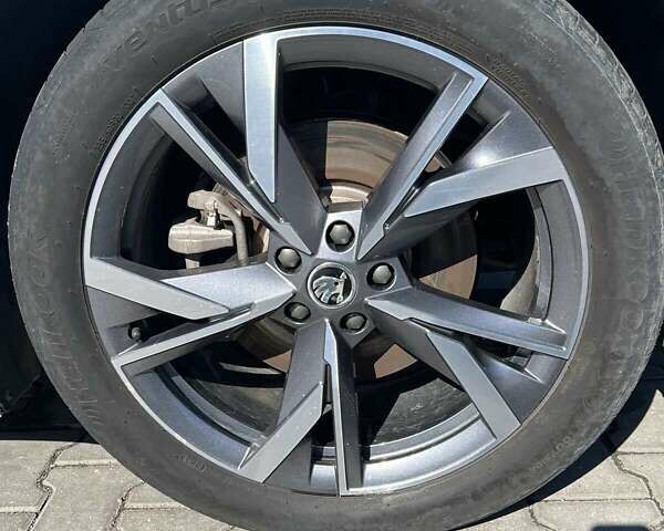 Сірий Шкода Enyaq iV, об'ємом двигуна 0 л та пробігом 44 тис. км за 33400 $, фото 17 на Automoto.ua