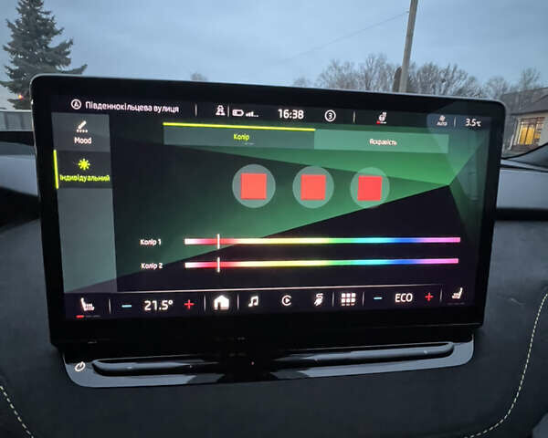 Сірий Шкода Enyaq iV, об'ємом двигуна 0 л та пробігом 35 тис. км за 35800 $, фото 17 на Automoto.ua