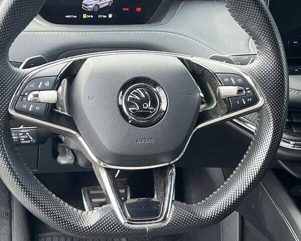 Сірий Шкода Enyaq iV, об'ємом двигуна 0 л та пробігом 44 тис. км за 33400 $, фото 2 на Automoto.ua