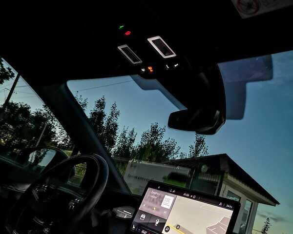 Серый Шкода Enyaq iV, объемом двигателя 0 л и пробегом 41 тыс. км за 33300 $, фото 78 на Automoto.ua