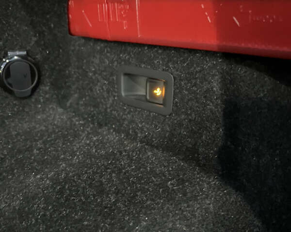 Сірий Шкода Enyaq iV, об'ємом двигуна 0 л та пробігом 35 тис. км за 35800 $, фото 25 на Automoto.ua