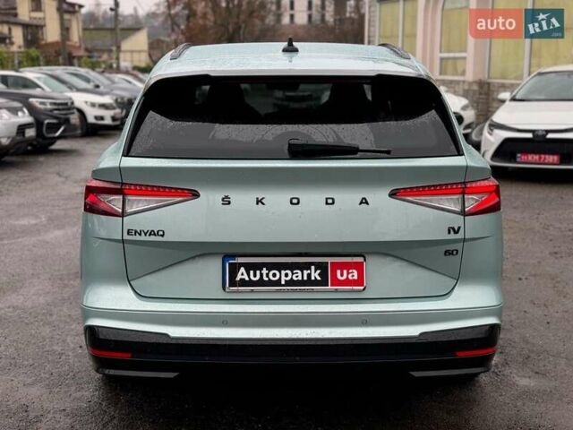 Серый Шкода Enyaq iV, объемом двигателя 0 л и пробегом 46 тыс. км за 31690 $, фото 7 на Automoto.ua