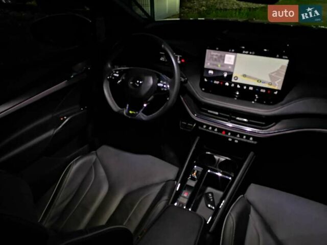 Серый Шкода Enyaq iV, объемом двигателя 0 л и пробегом 41 тыс. км за 33300 $, фото 68 на Automoto.ua