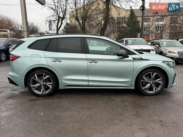 Серый Шкода Enyaq iV, объемом двигателя 0 л и пробегом 46 тыс. км за 31690 $, фото 5 на Automoto.ua
