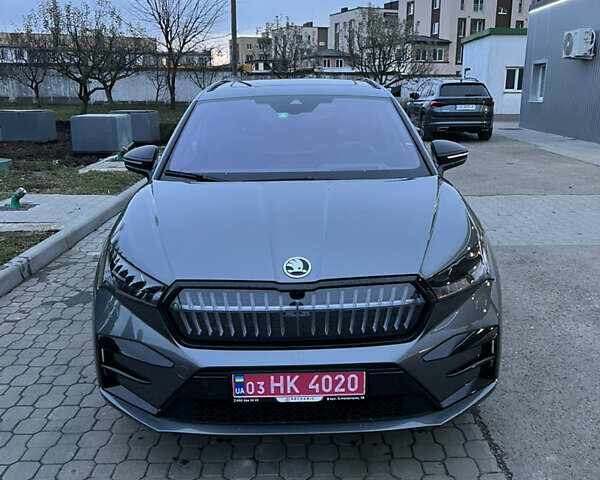 Сірий Шкода Enyaq iV, об'ємом двигуна 0 л та пробігом 35 тис. км за 35800 $, фото 1 на Automoto.ua