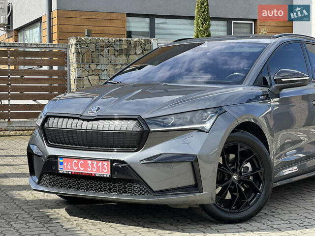 Серый Шкода Enyaq iV, объемом двигателя 0 л и пробегом 69 тыс. км за 28900 $, фото 6 на Automoto.ua
