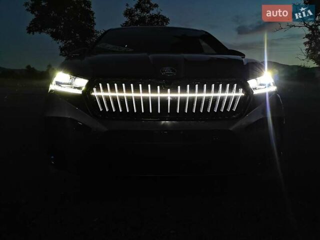 Серый Шкода Enyaq iV, объемом двигателя 0 л и пробегом 41 тыс. км за 33300 $, фото 60 на Automoto.ua