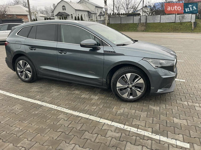 Серый Шкода Enyaq iV, объемом двигателя 0 л и пробегом 105 тыс. км за 23800 $, фото 7 на Automoto.ua