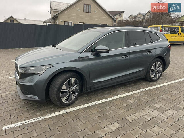 Серый Шкода Enyaq iV, объемом двигателя 0 л и пробегом 105 тыс. км за 23800 $, фото 2 на Automoto.ua