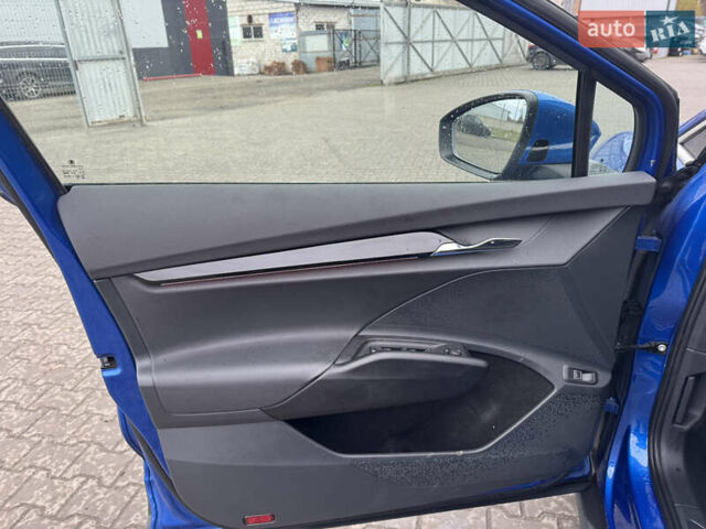 Синий Шкода Enyaq iV, объемом двигателя 0 л и пробегом 280 тыс. км за 17800 $, фото 17 на Automoto.ua