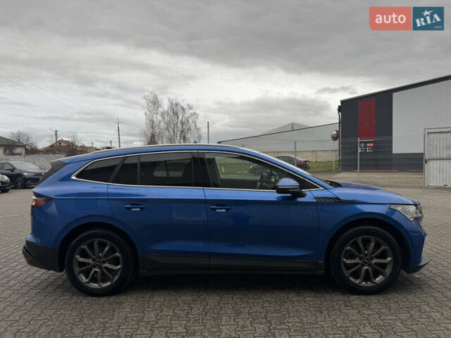 Синий Шкода Enyaq iV, объемом двигателя 0 л и пробегом 280 тыс. км за 17800 $, фото 3 на Automoto.ua