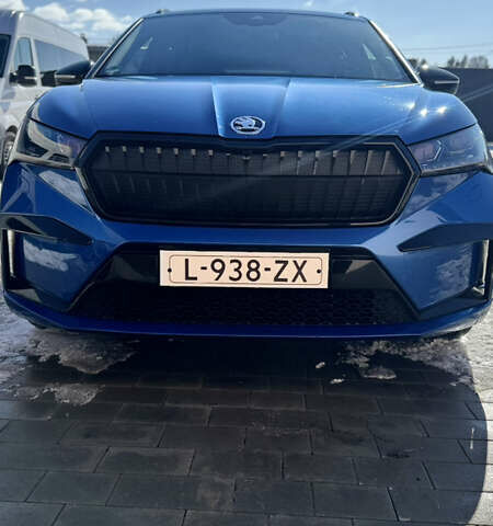 Синий Шкода Enyaq iV, объемом двигателя 0 л и пробегом 195 тыс. км за 21900 $, фото 25 на Automoto.ua