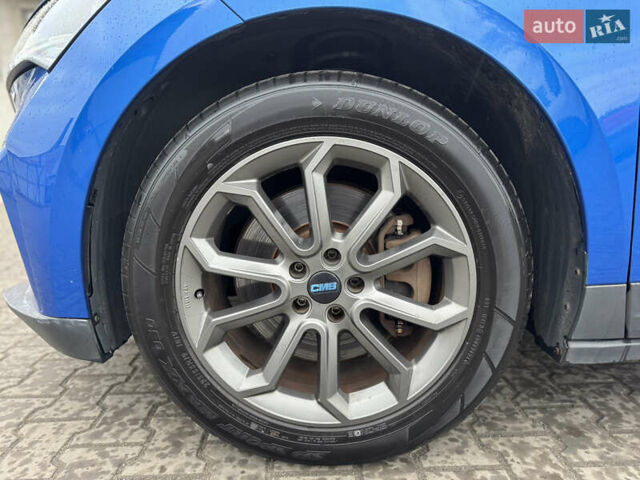 Синий Шкода Enyaq iV, объемом двигателя 0 л и пробегом 280 тыс. км за 17800 $, фото 8 на Automoto.ua