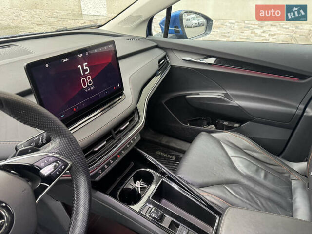 Синий Шкода Enyaq iV, объемом двигателя 0 л и пробегом 280 тыс. км за 17800 $, фото 26 на Automoto.ua