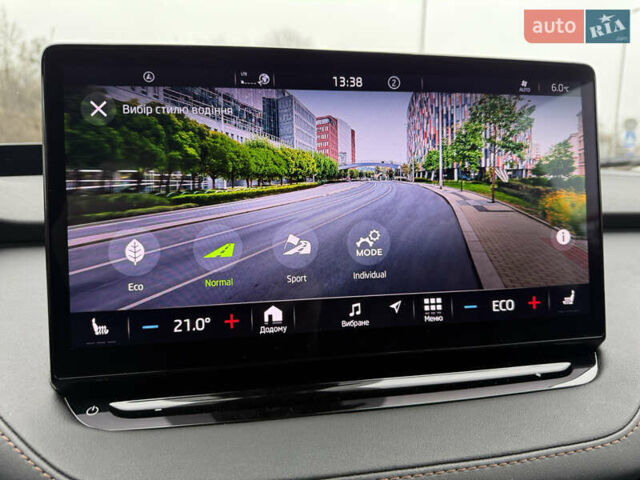 Синий Шкода Enyaq iV, объемом двигателя 0 л и пробегом 149 тыс. км за 21900 $, фото 30 на Automoto.ua