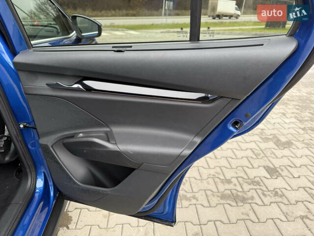 Синий Шкода Enyaq iV, объемом двигателя 0 л и пробегом 149 тыс. км за 21900 $, фото 22 на Automoto.ua