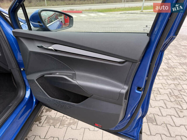 Синий Шкода Enyaq iV, объемом двигателя 0 л и пробегом 149 тыс. км за 21900 $, фото 21 на Automoto.ua