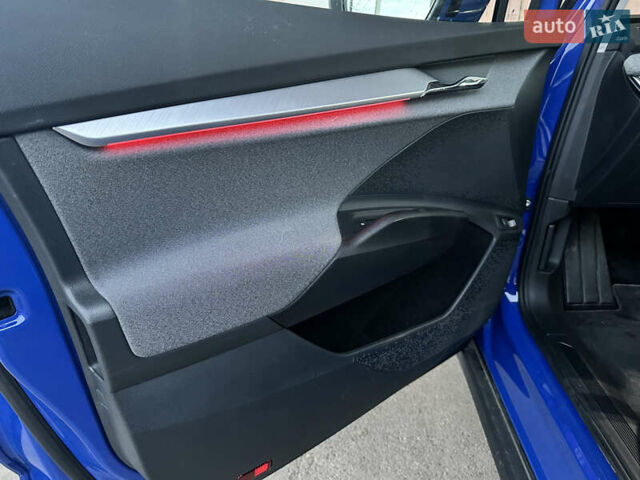 Синій Шкода Enyaq iV, об'ємом двигуна 0 л та пробігом 98 тис. км за 26900 $, фото 51 на Automoto.ua