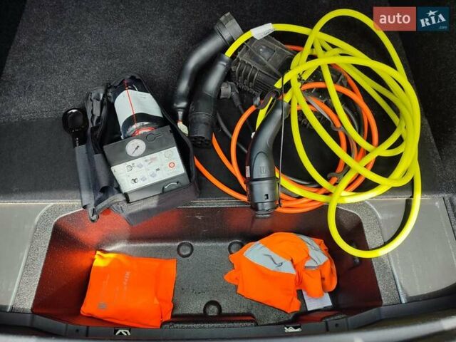 Синій Шкода Enyaq iV, об'ємом двигуна 0 л та пробігом 47 тис. км за 22500 $, фото 23 на Automoto.ua
