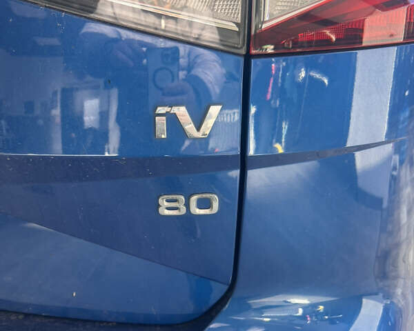 Синий Шкода Enyaq iV, объемом двигателя 0 л и пробегом 47 тыс. км за 17500 $, фото 4 на Automoto.ua