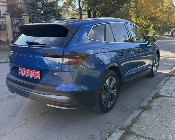 Шкода Enyaq iV 2023 в Луцке на Automoto.ua Синий Шкода Enyaq iV, объемом двигателя 0 л и пробегом 25 тыс. км за 31200 $, фото 8 на Automoto.ua