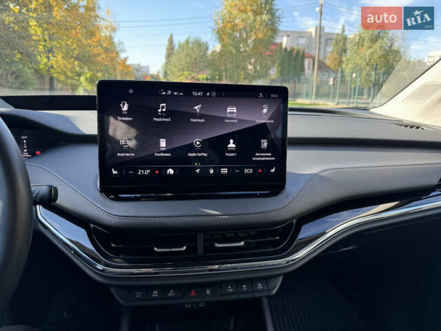 Шкода Enyaq iV 2023 в Луцке на Automoto.ua Синий Шкода Enyaq iV, объемом двигателя 0 л и пробегом 25 тыс. км за 31200 $, фото 28 на Automoto.ua