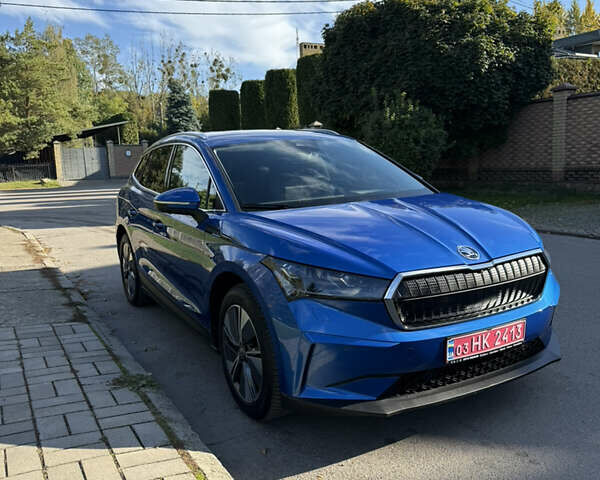 Синий Шкода Enyaq iV, объемом двигателя 0 л и пробегом 77 тыс. км за 29900 $, фото 8 на Automoto.ua
