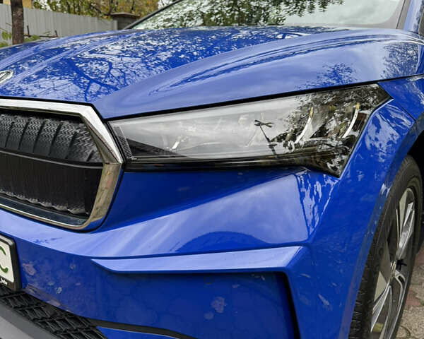 Синий Шкода Enyaq iV, объемом двигателя 0 л и пробегом 21 тыс. км за 24200 $, фото 13 на Automoto.ua