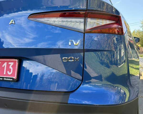 Шкода Enyaq iV 2023 в Луцке на Automoto.ua Синий Шкода Enyaq iV, объемом двигателя 0 л и пробегом 25 тыс. км за 31200 $, фото 7 на Automoto.ua