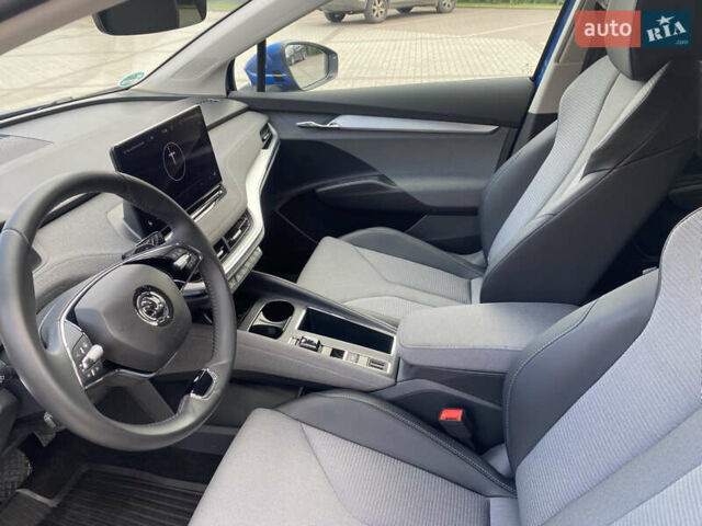 Синий Шкода Enyaq iV, объемом двигателя 0 л и пробегом 20 тыс. км за 24500 $, фото 16 на Automoto.ua