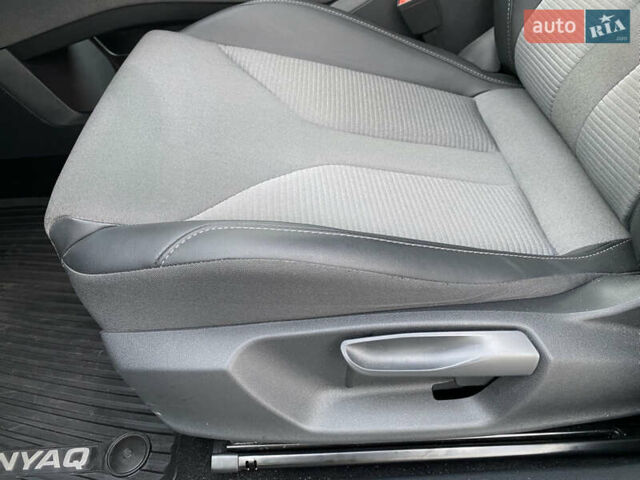 Синій Шкода Enyaq iV, об'ємом двигуна 0 л та пробігом 21 тис. км за 23000 $, фото 17 на Automoto.ua