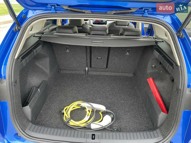 Синій Шкода Enyaq iV, об'ємом двигуна 0 л та пробігом 21 тис. км за 23000 $, фото 37 на Automoto.ua