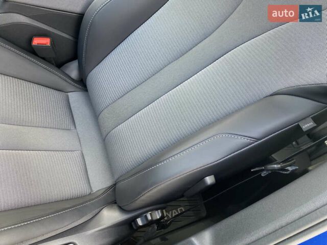 Синий Шкода Enyaq iV, объемом двигателя 0 л и пробегом 20 тыс. км за 24500 $, фото 23 на Automoto.ua