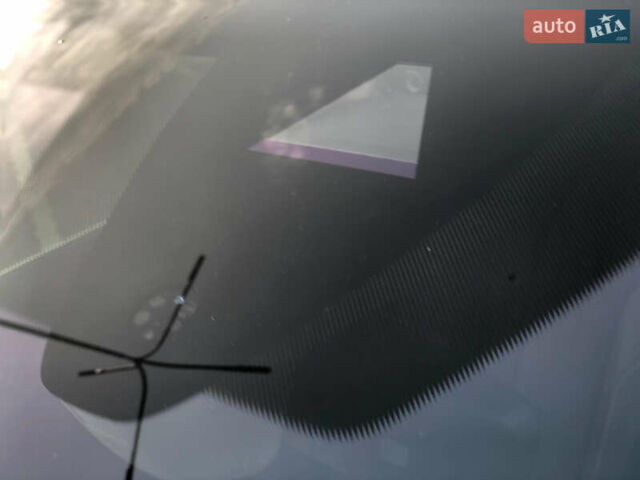 Зеленый Шкода Enyaq iV, объемом двигателя 0 л и пробегом 179 тыс. км за 24950 $, фото 24 на Automoto.ua