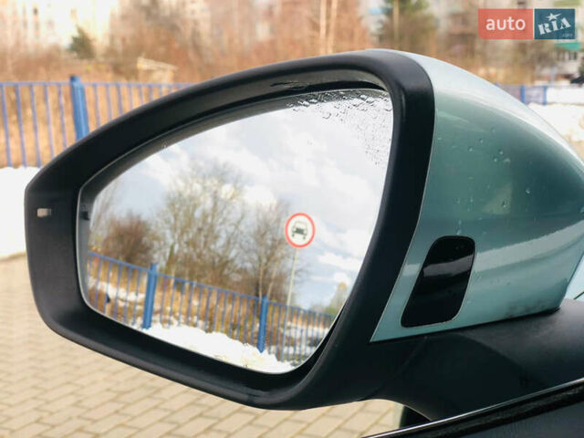 Зеленый Шкода Enyaq iV, объемом двигателя 0 л и пробегом 179 тыс. км за 24950 $, фото 26 на Automoto.ua