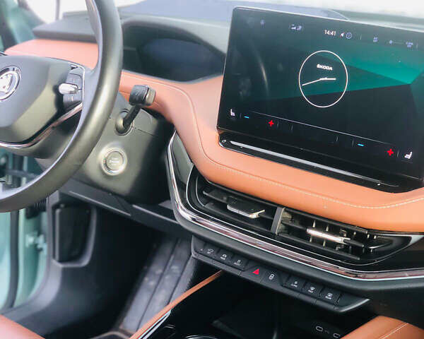 Зеленый Шкода Enyaq iV, объемом двигателя 0 л и пробегом 179 тыс. км за 24950 $, фото 27 на Automoto.ua