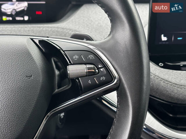 Зеленый Шкода Enyaq iV, объемом двигателя 0 л и пробегом 187 тыс. км за 19300 $, фото 26 на Automoto.ua