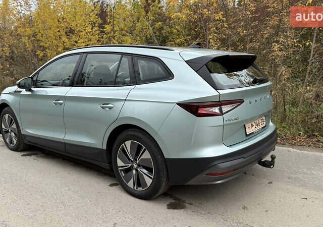 Зеленый Шкода Enyaq iV, объемом двигателя 0 л и пробегом 99 тыс. км за 19800 $, фото 1 на Automoto.ua