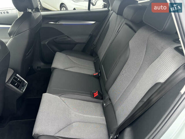 Зеленый Шкода Enyaq iV, объемом двигателя 0 л и пробегом 187 тыс. км за 19300 $, фото 37 на Automoto.ua